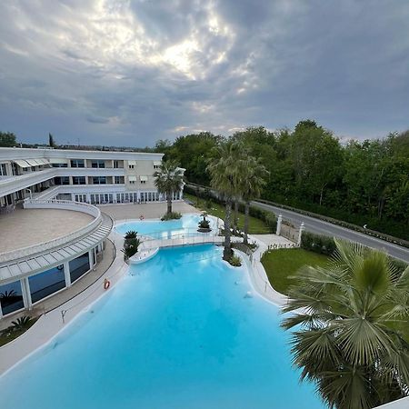 Appartamento Du Lac 1 Desenzano del Garda Exterior photo
